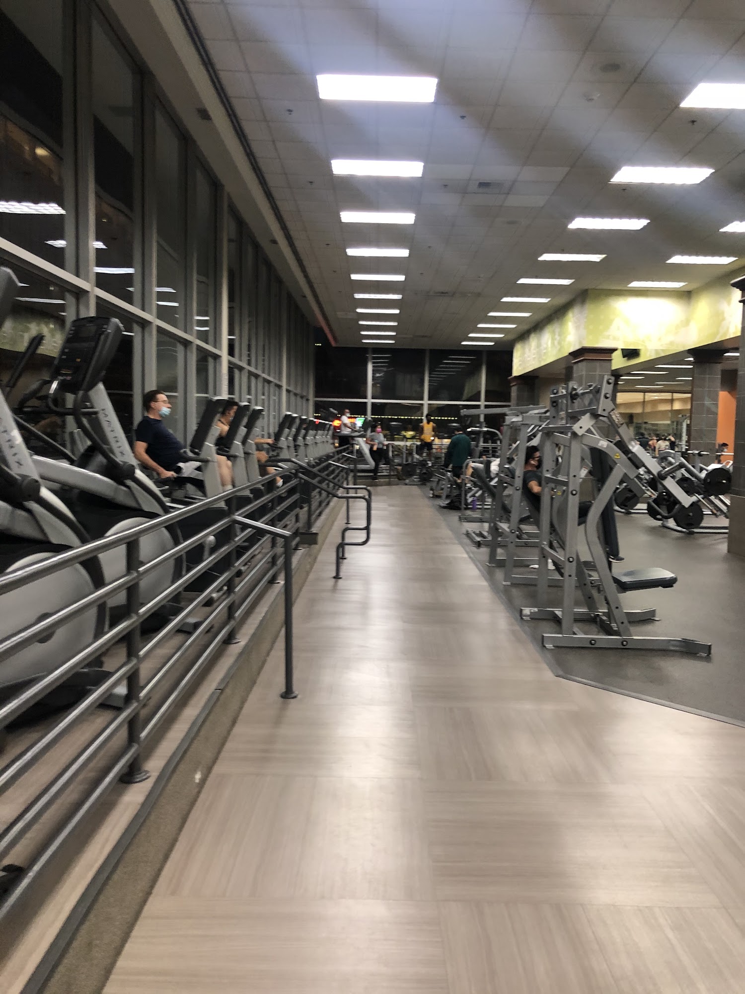 LA Fitness