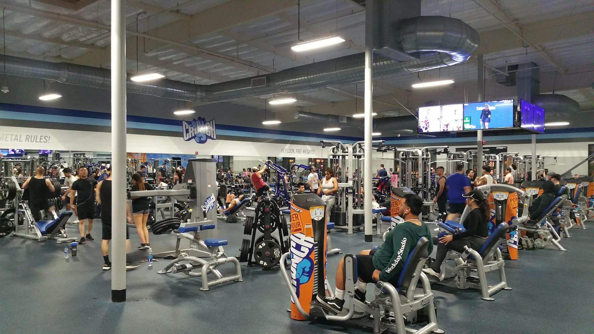 Crunch Fitness - Garden Grove