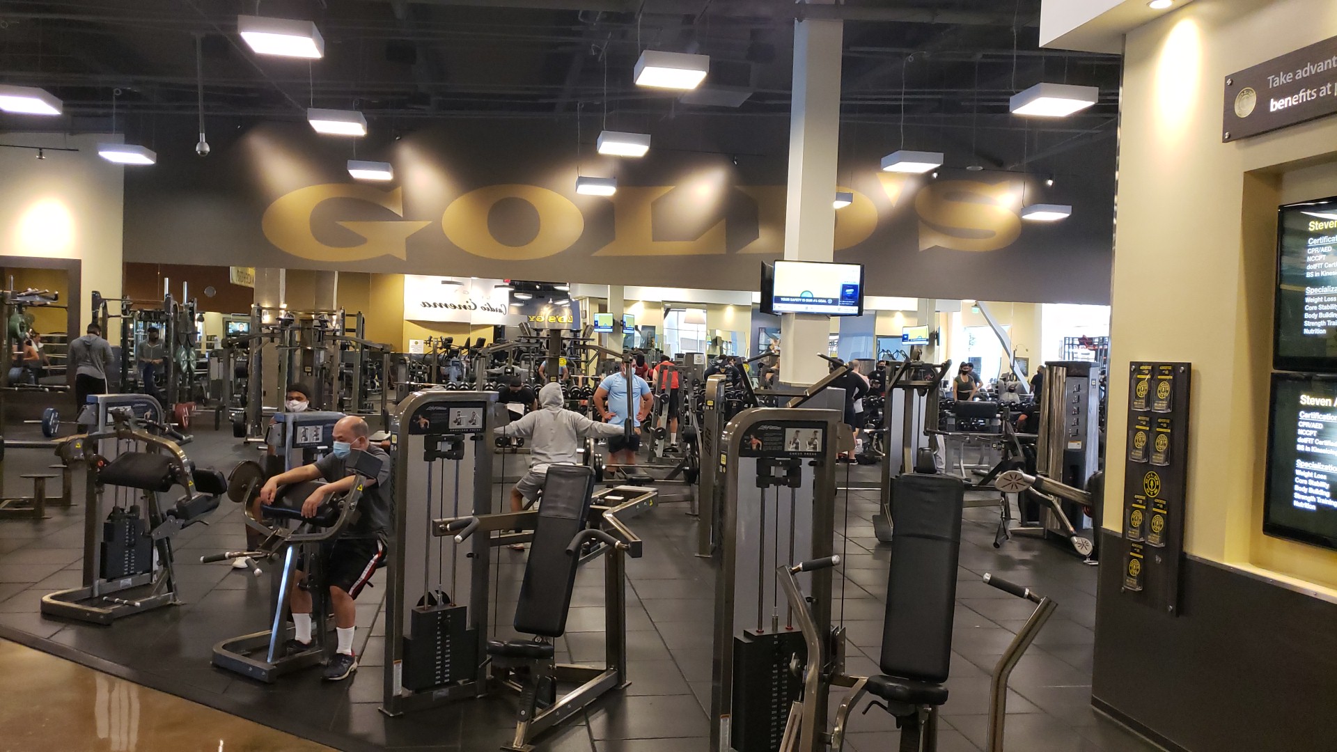 Gold's Gym West Covina