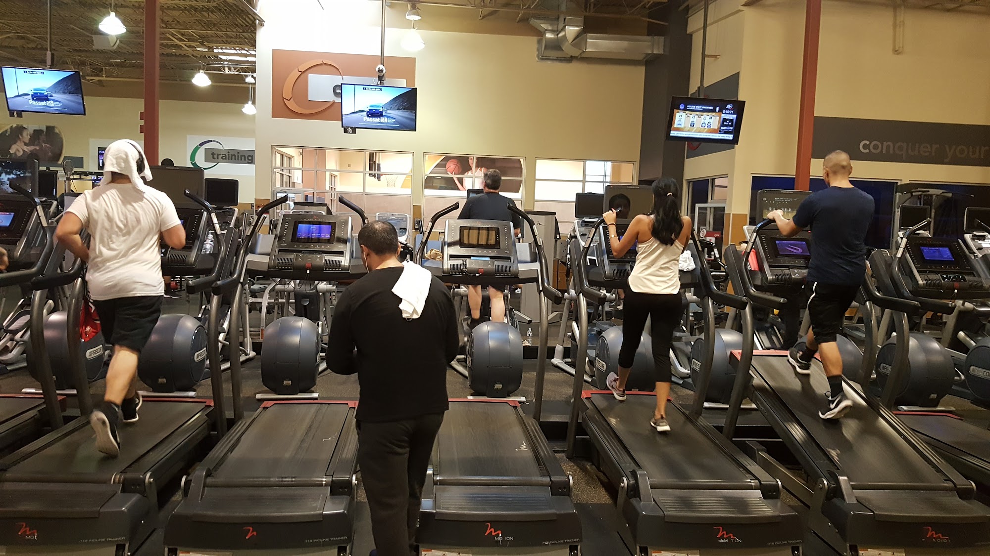 24 Hour Fitness