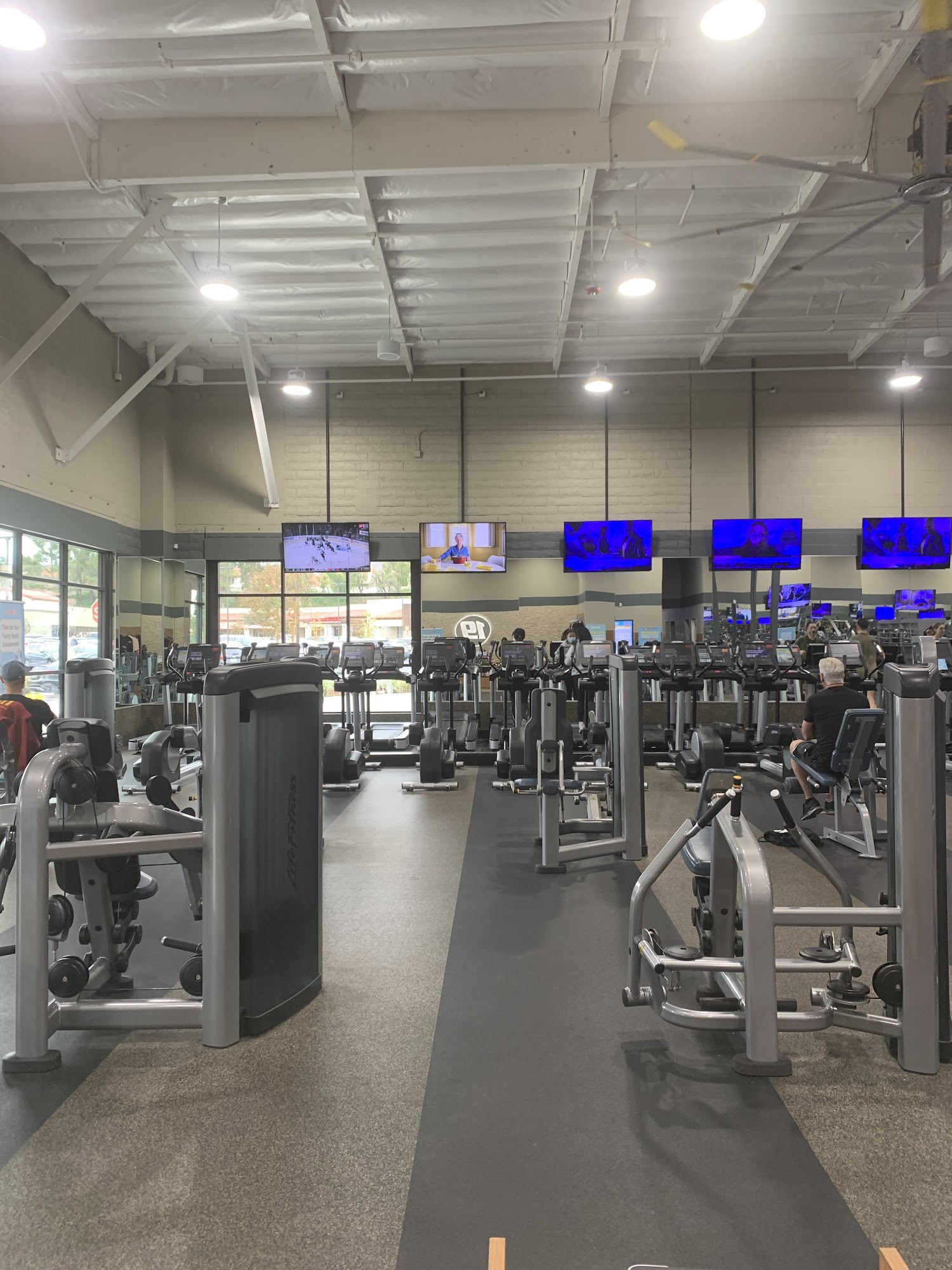 Curl Fitness Yorba Linda