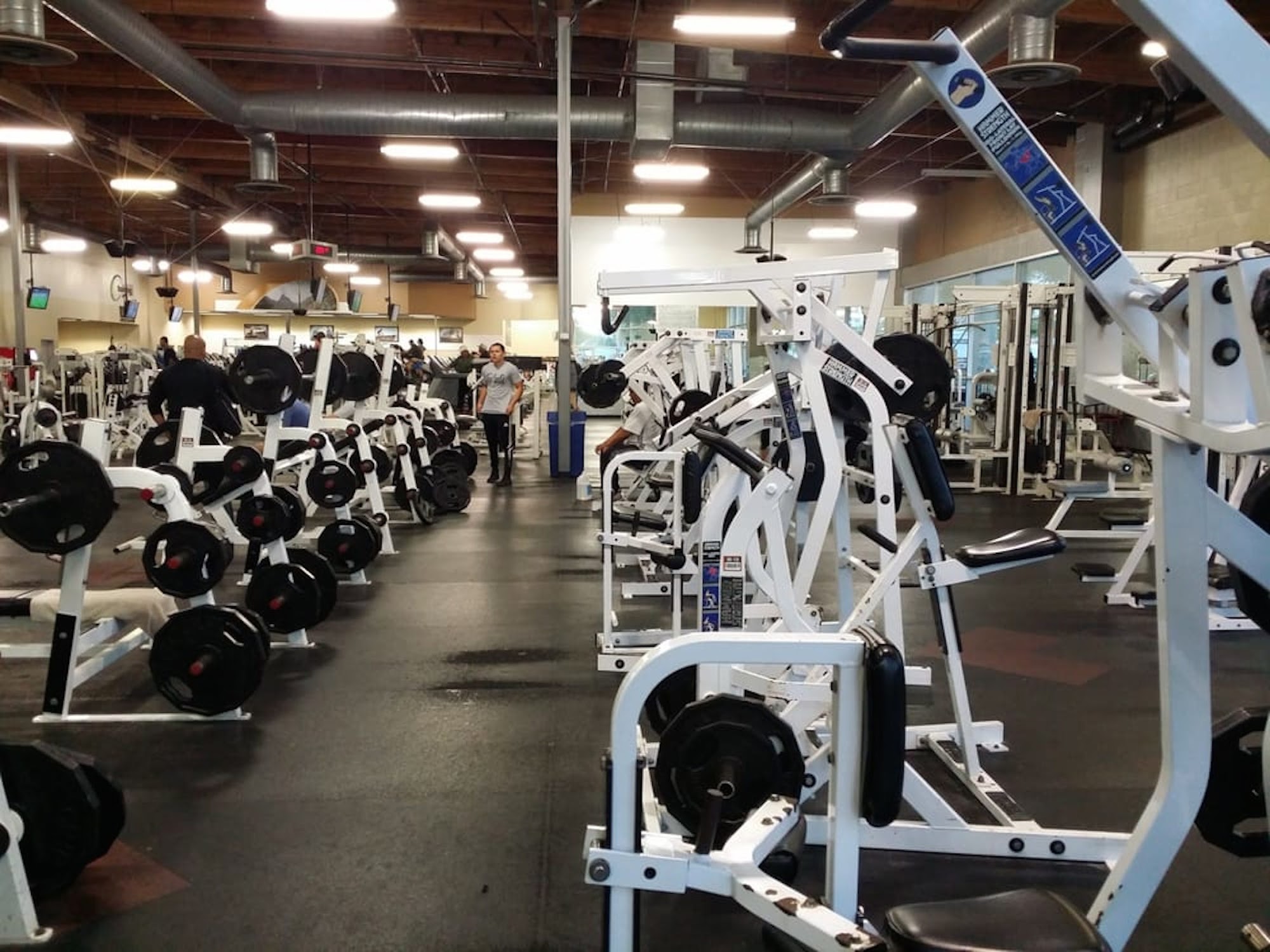 24 Hour Fitness