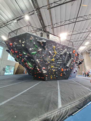 Hangar 18 Indoor Climbing Gym